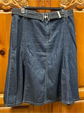 Liz Claiborne Denim A-Line Skirt Belted 100% Cotton Size 12 Midi